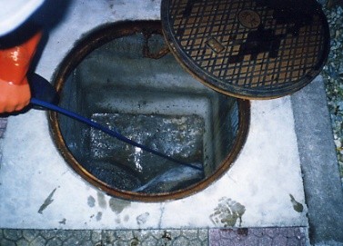 汚水桝からの高圧洗浄